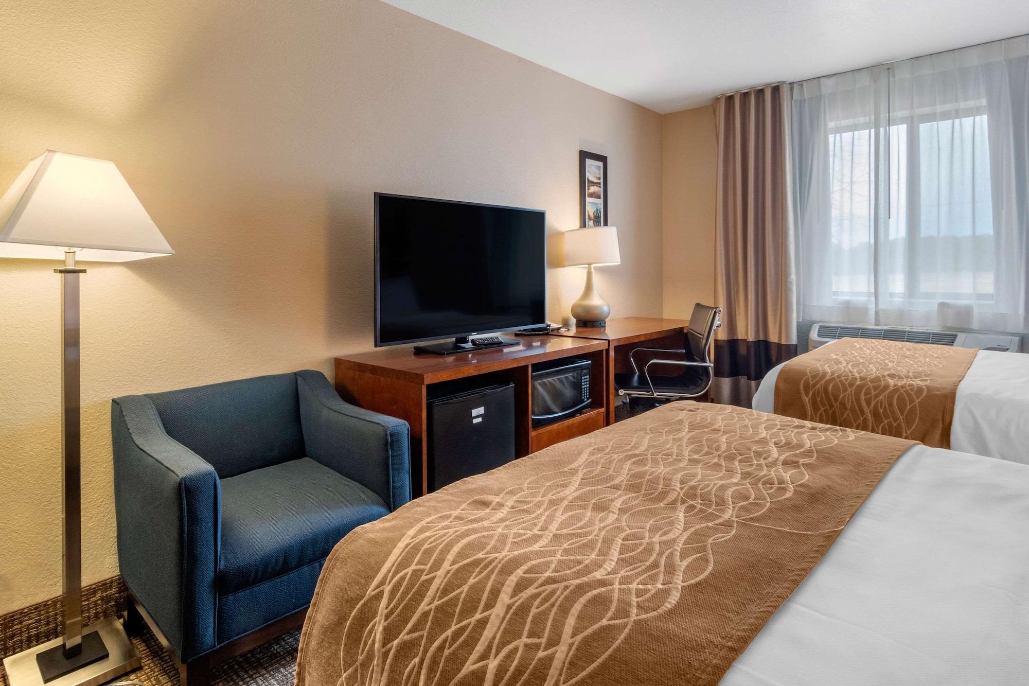 Comfort Inn & Suites South Hill I-85 Esterno foto