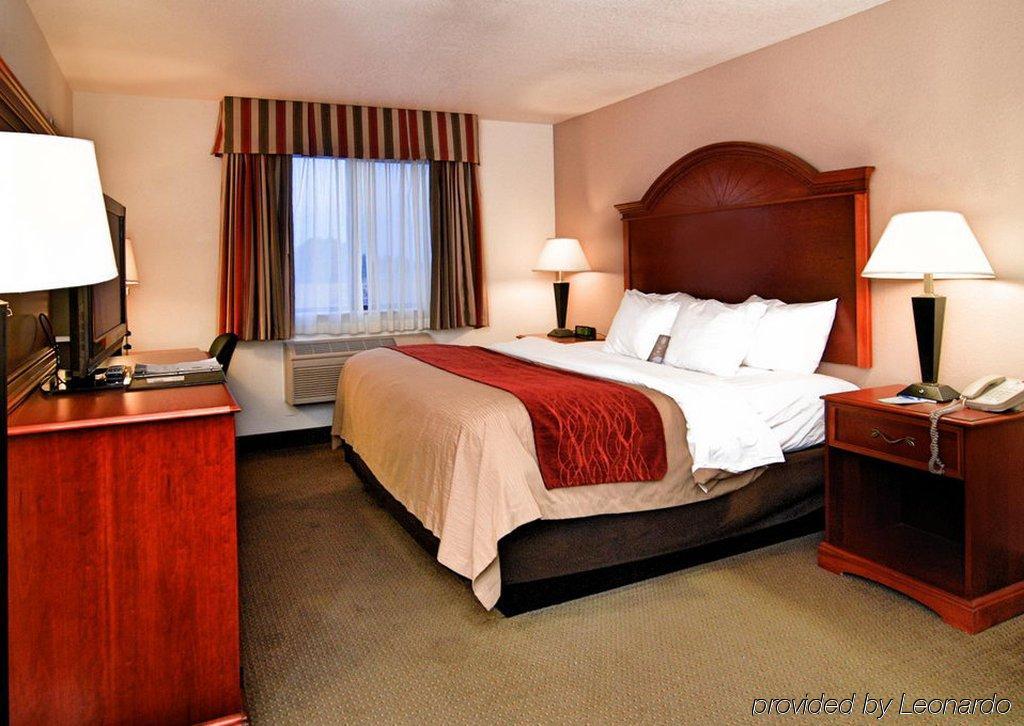 Comfort Inn & Suites South Hill I-85 Esterno foto