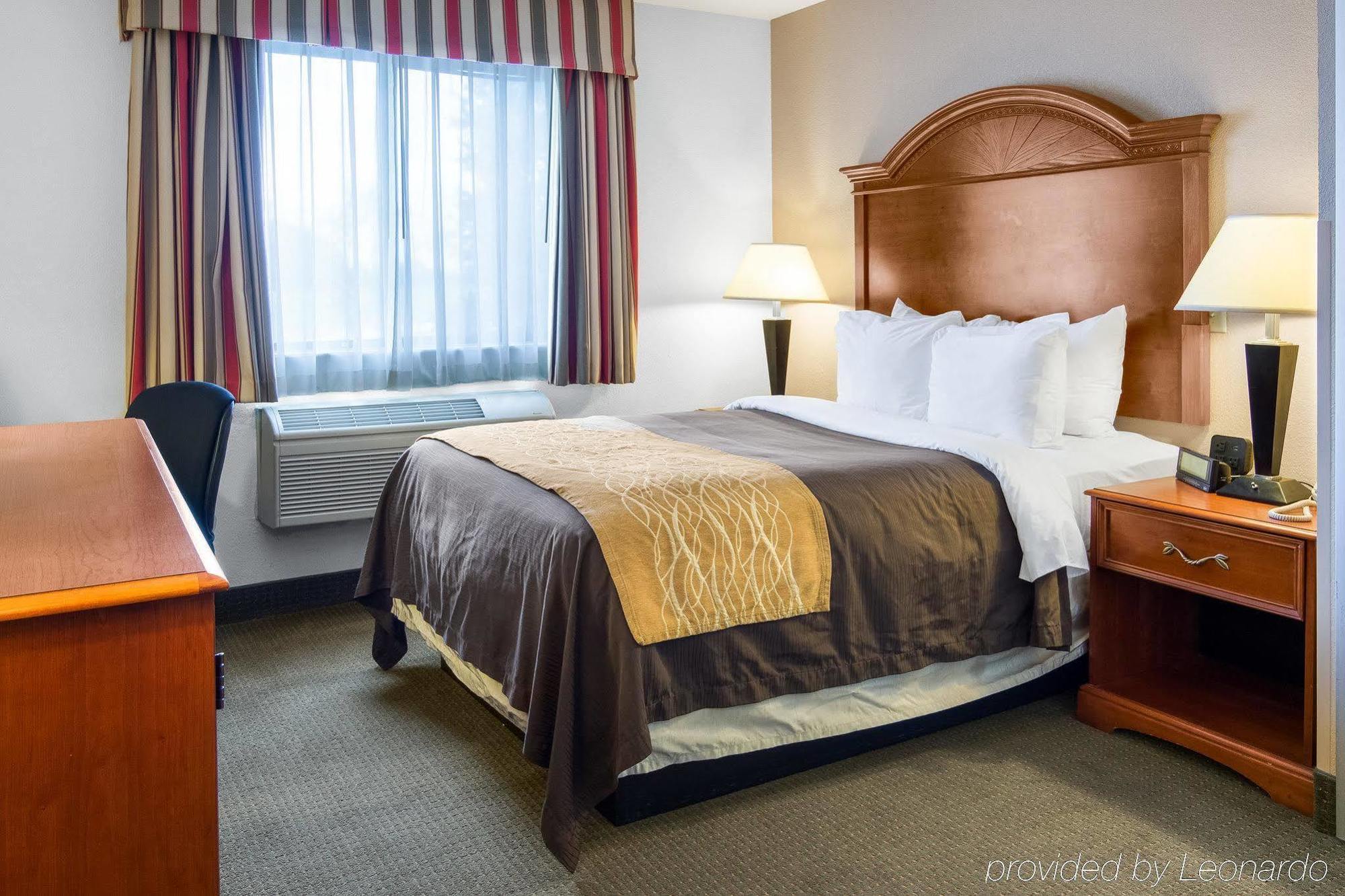 Comfort Inn & Suites South Hill I-85 Esterno foto