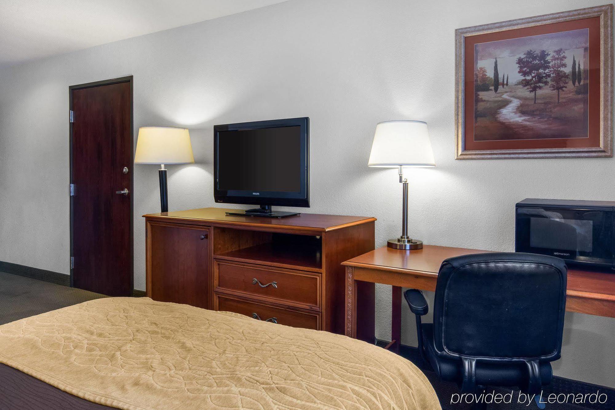 Comfort Inn & Suites South Hill I-85 Esterno foto