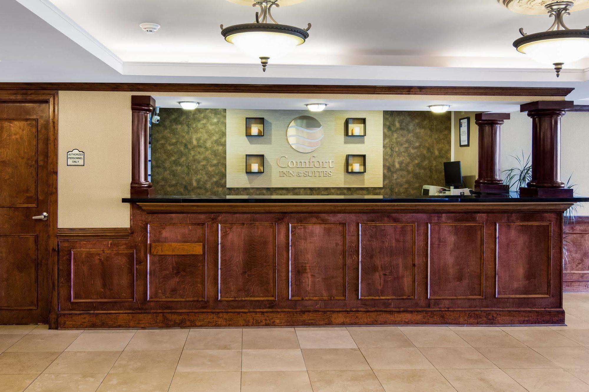 Comfort Inn & Suites South Hill I-85 Esterno foto